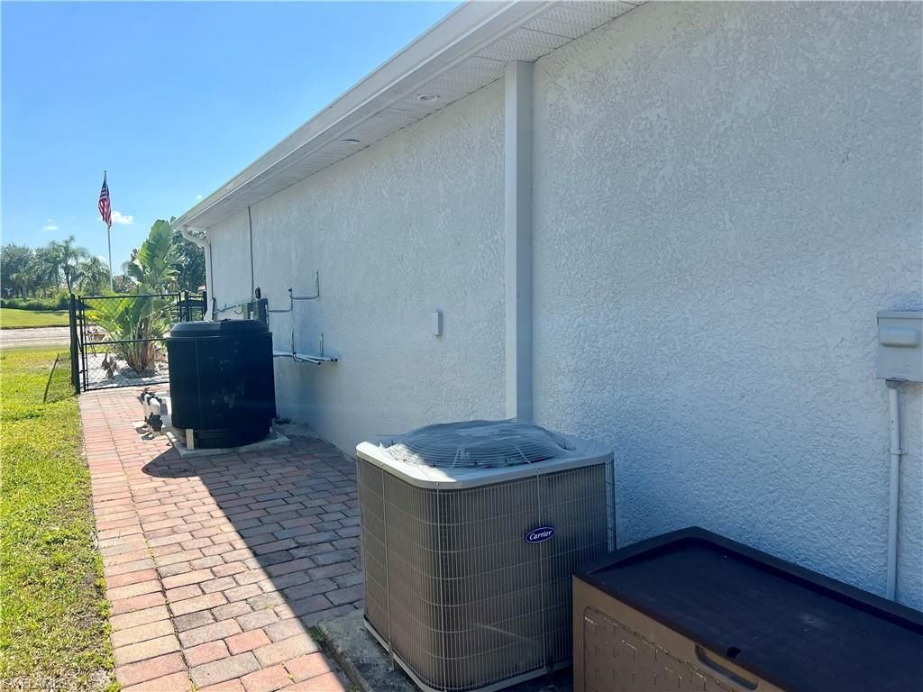 10293 Silver Pond Ln , Lehigh Acres, FL 33936 Photo