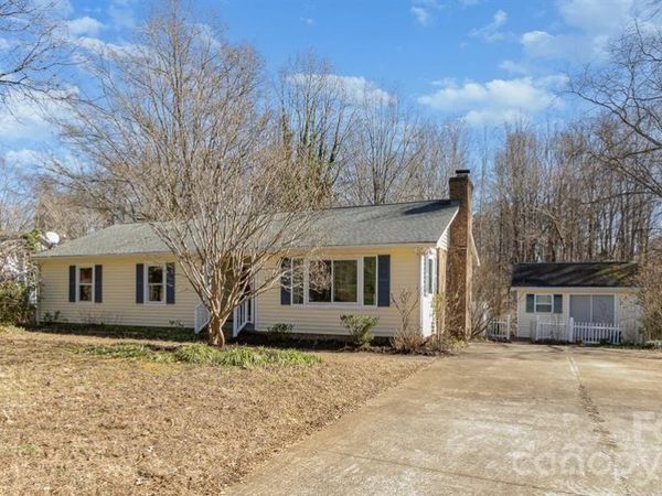 21014 Pine Ridge Drive, Cornelius, NC 28031