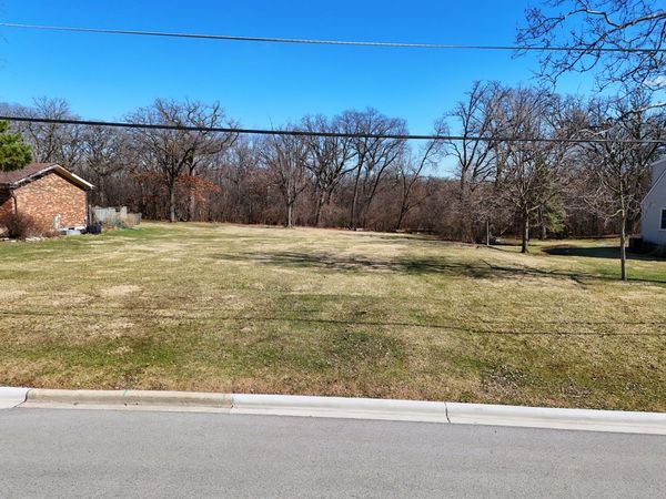 7001 Sunset Avenue , Countryside, IL 60525