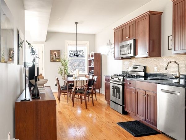 412 Meridian, Unit 3, Boston, MA 02128