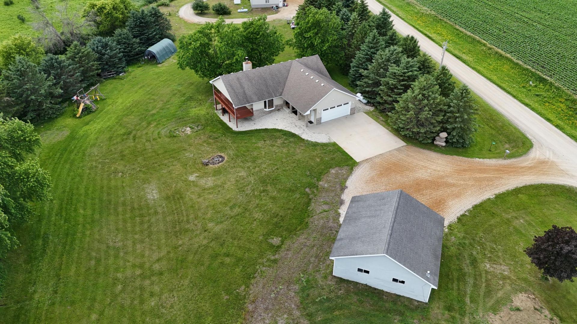 72329 320th Street, Racine, MN 55967