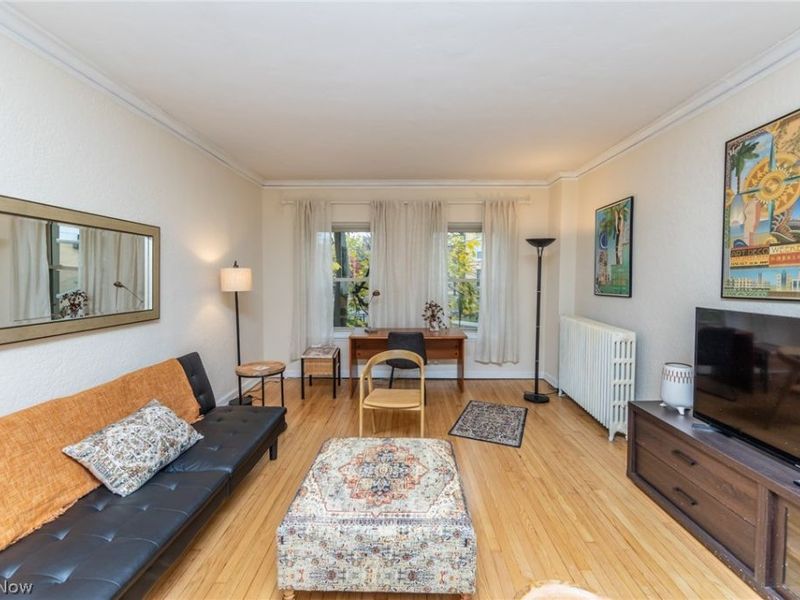 2330 Euclid Heights Boulevard, Unit 105, Cleveland Heights, OH 44106 Photo 6