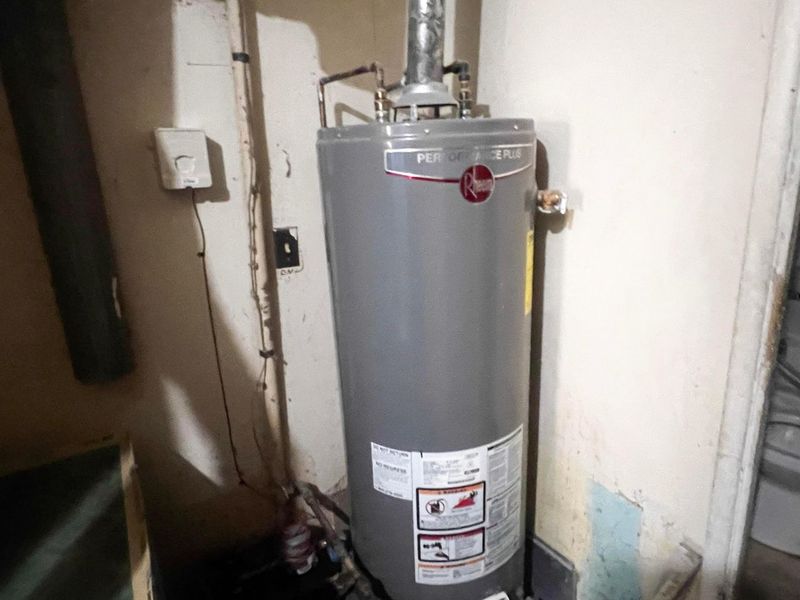 2676 Shelly Drive, Columbus, OH 43207 Photo 11