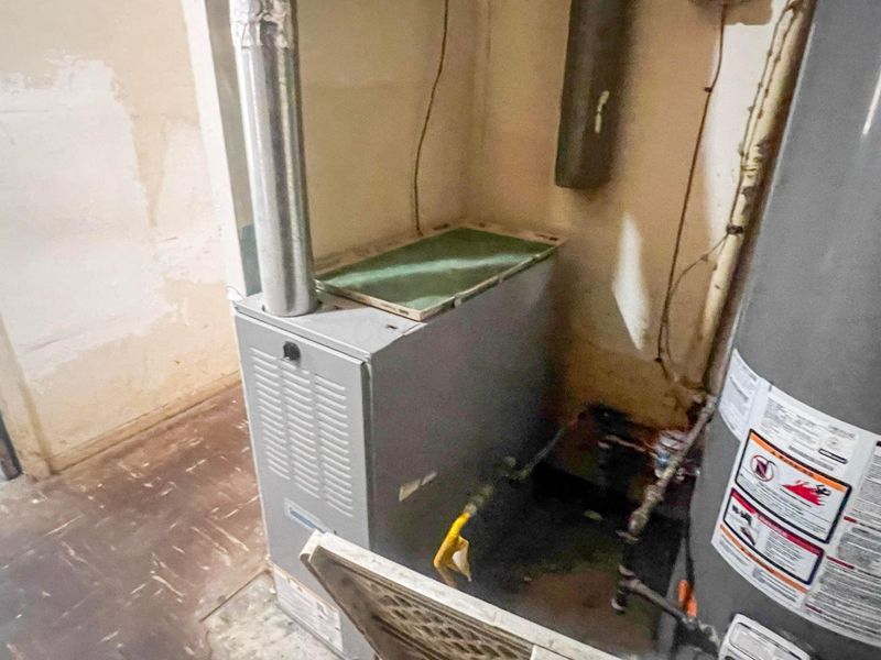 2676 Shelly Drive, Columbus, OH 43207 Photo 13