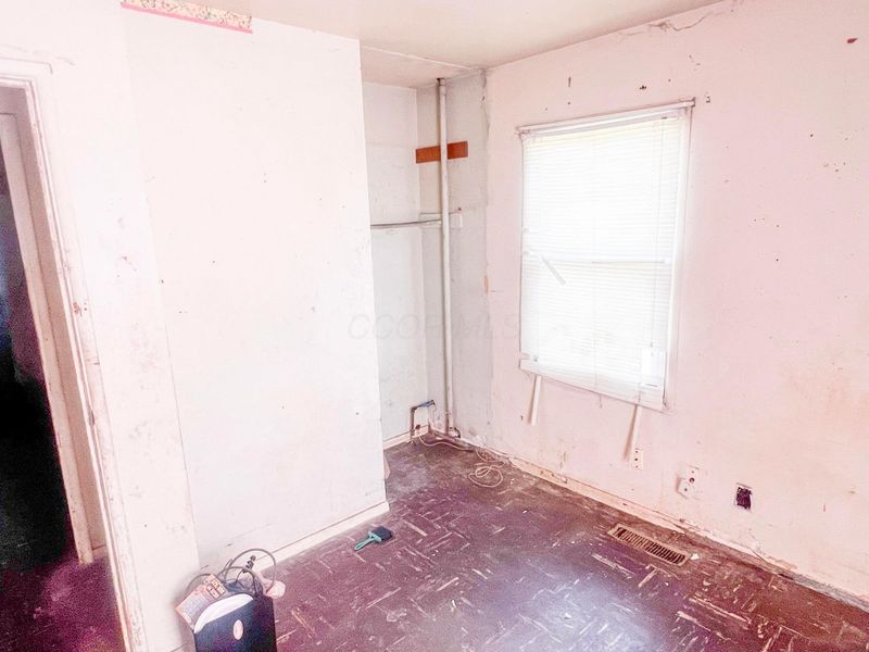 2676 Shelly Drive, Columbus, OH 43207 Photo 17