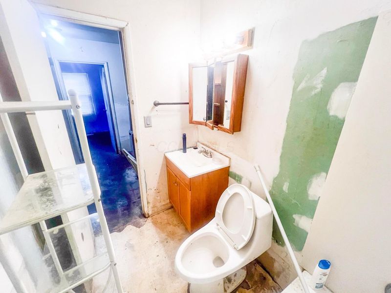 2676 Shelly Drive, Columbus, OH 43207 Photo 27