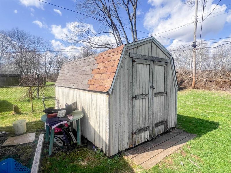 2676 Shelly Drive, Columbus, OH 43207 Photo 46