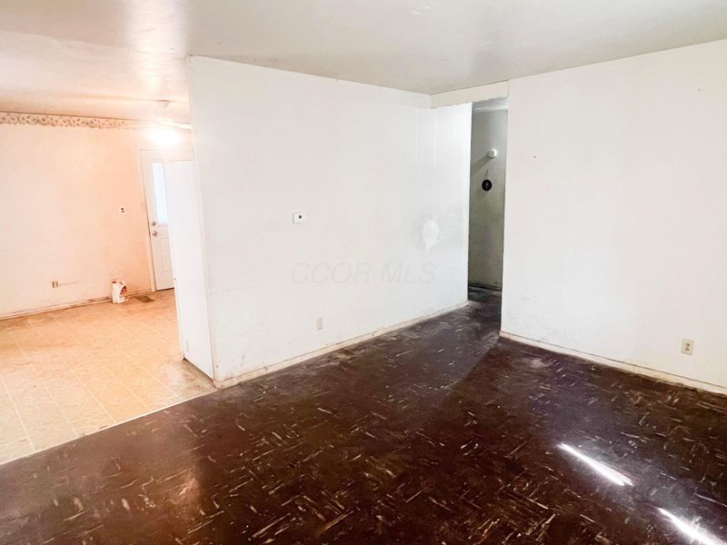 2676 Shelly Drive, Columbus, OH 43207 Photo 5