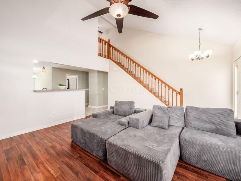 146 Dowler Drive, South Bloomfield, OH 43103 Photo 10