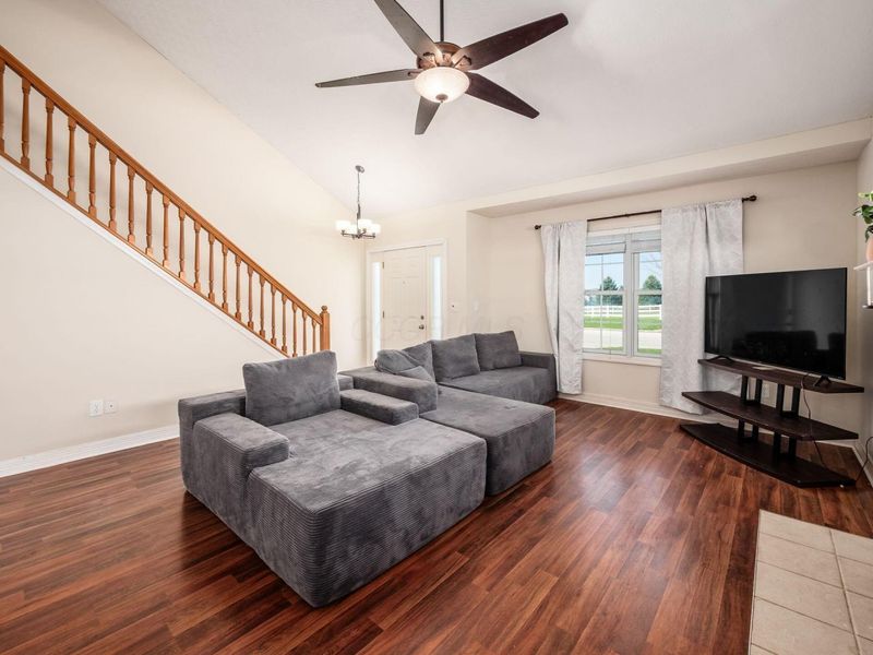 146 Dowler Drive, South Bloomfield, OH 43103 Photo 9