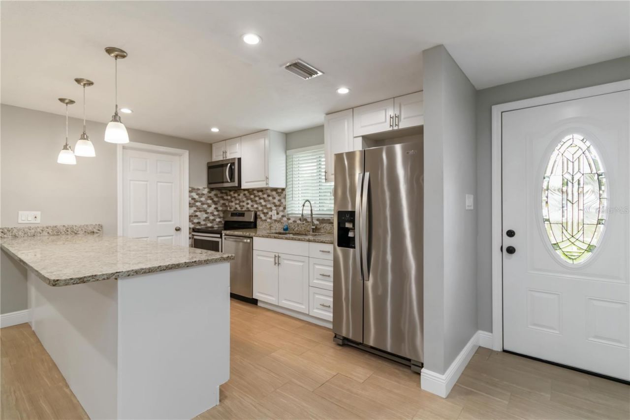 5823 22nd Street W, Bradenton, FL 34207 Photo