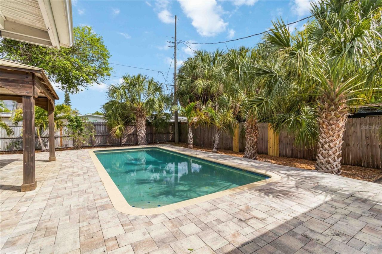 5823 22nd Street W, Bradenton, FL 34207 Photo