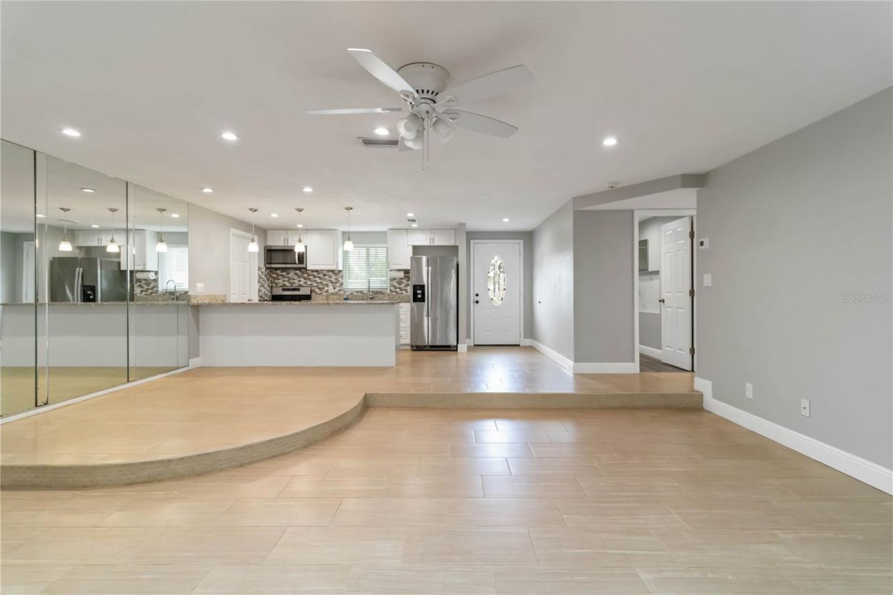 5823 22nd Street W, Bradenton, FL 34207 Photo