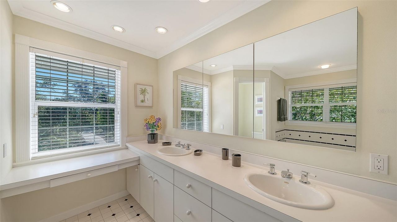 5422 Sandhamn Place, Longboat Key, FL 34228 Photo