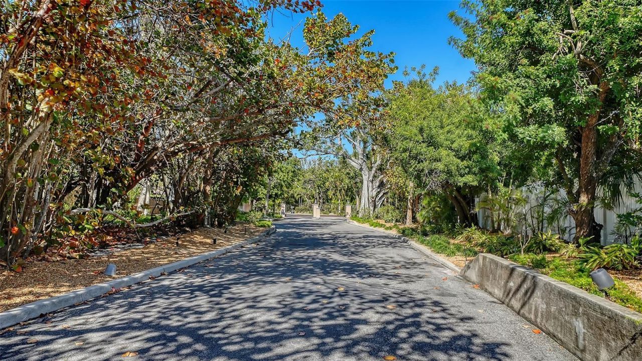 5422 Sandhamn Place, Longboat Key, FL 34228 Photo