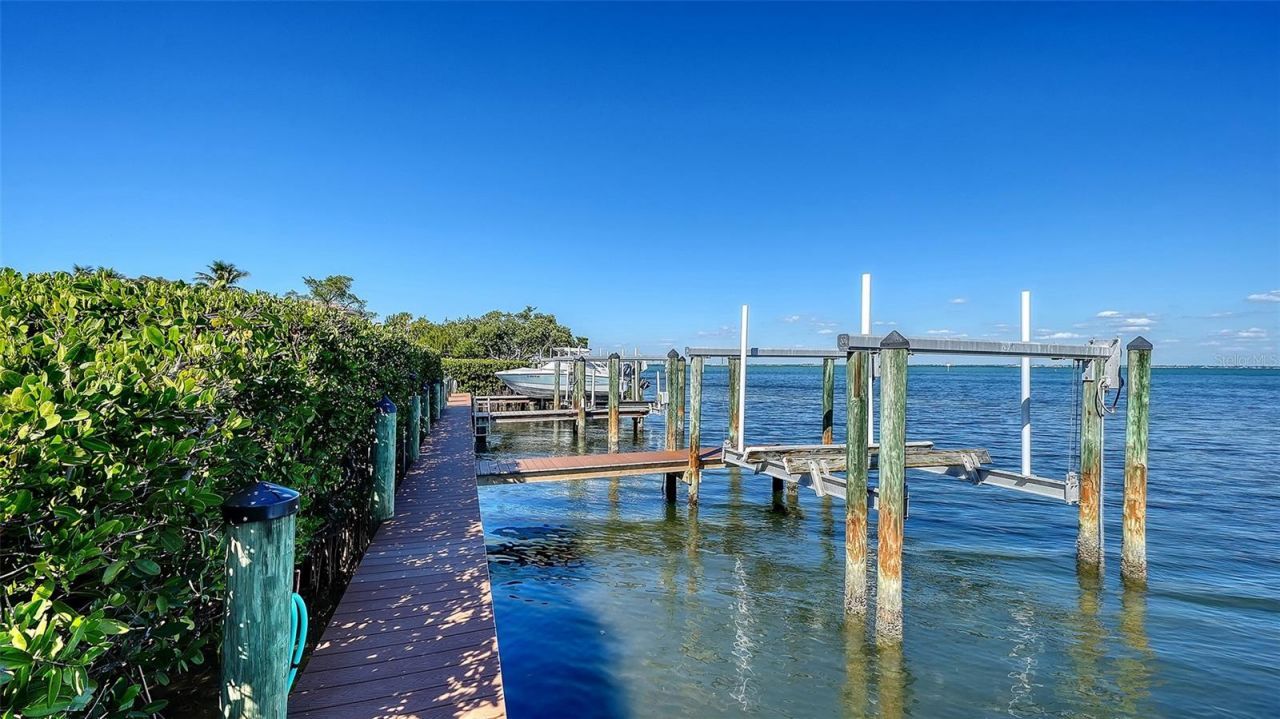 5422 Sandhamn Place, Longboat Key, FL 34228 Photo