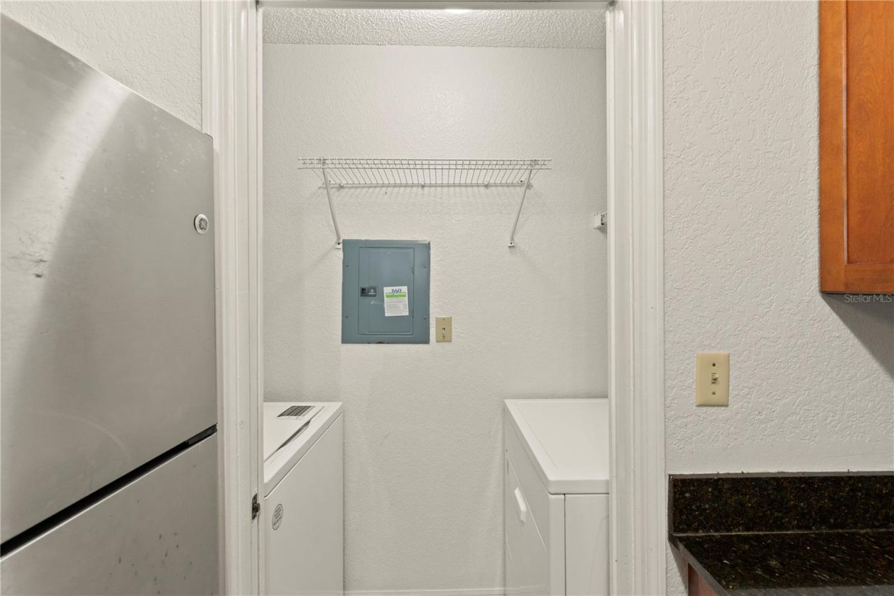 10265 Gandy Boulevard N, Unit 1401, Saint Petersburg, FL 33702 Photo