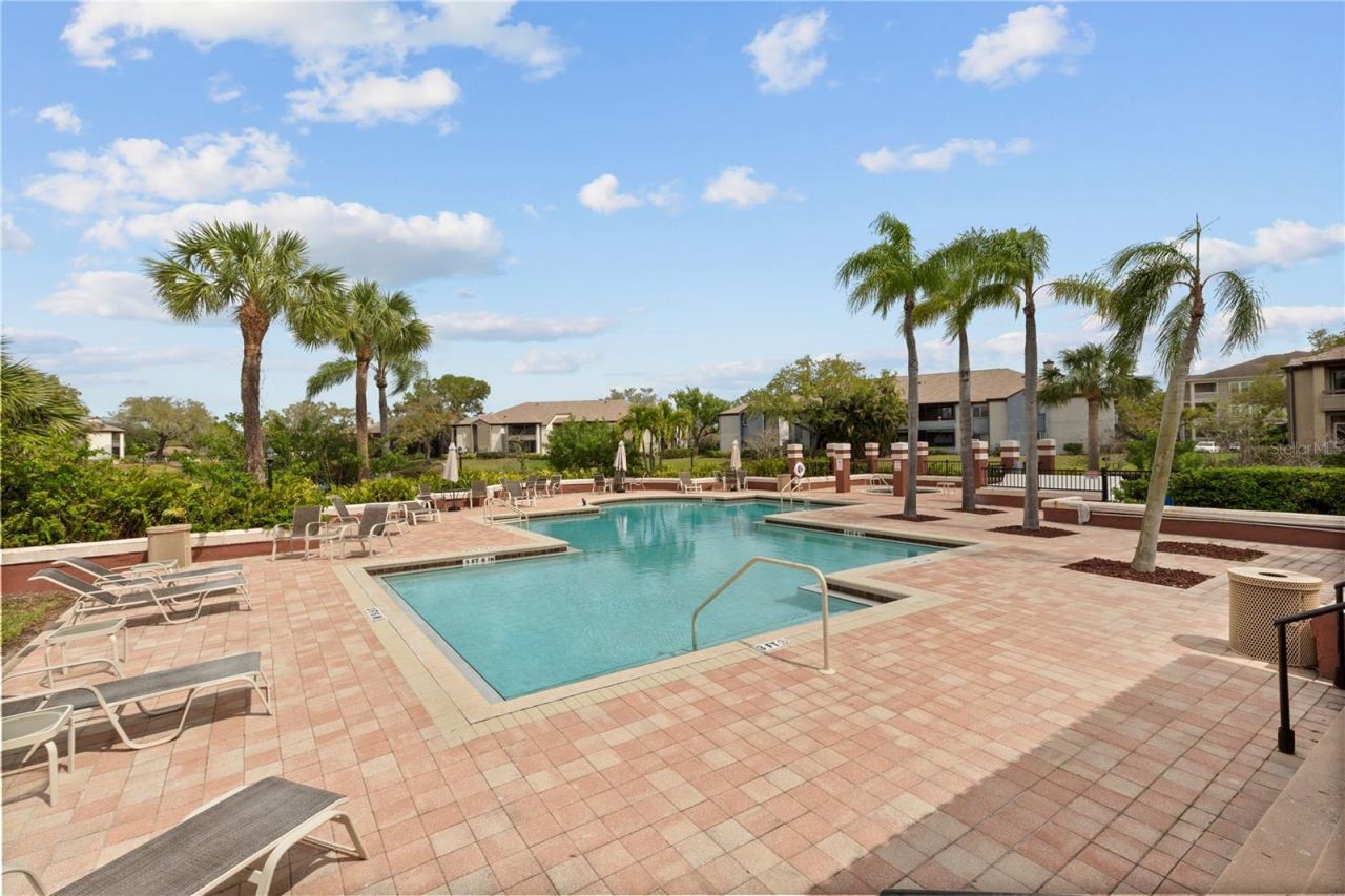 10265 Gandy Boulevard N, Unit 1401, Saint Petersburg, FL 33702 Photo