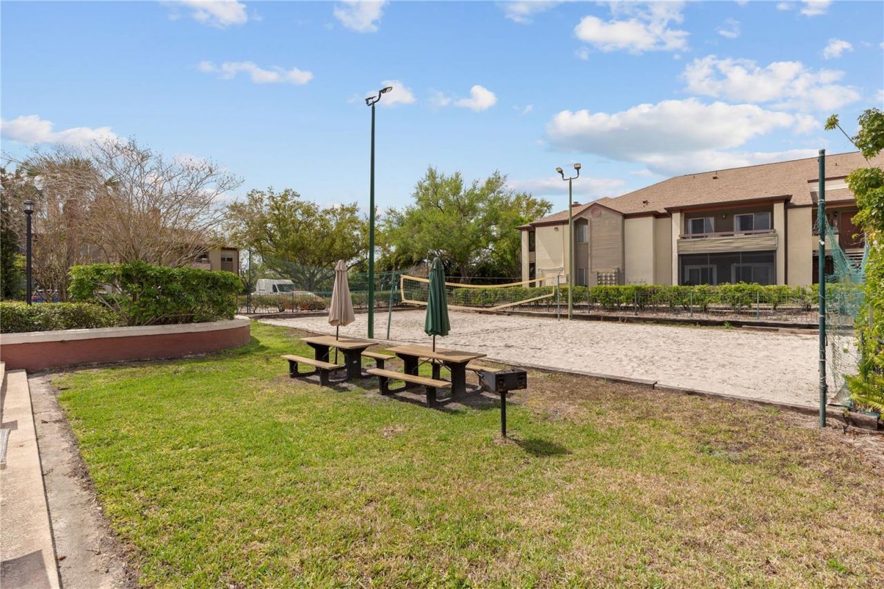 10265 Gandy Boulevard N, Unit 1401, Saint Petersburg, FL 33702 Photo