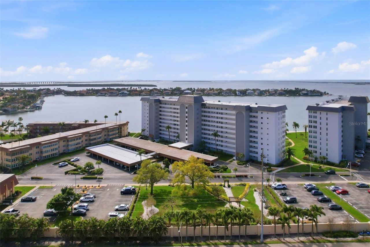 5108 Brittany Drive S, Unit 1006, Saint Petersburg, FL 33715 Photo