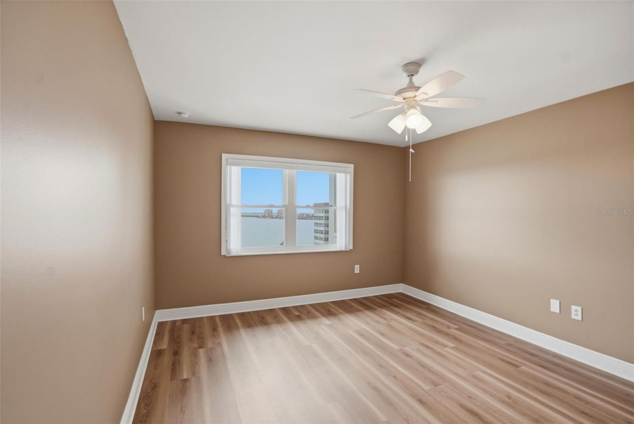 5108 Brittany Drive S, Unit 1006, Saint Petersburg, FL 33715 Photo