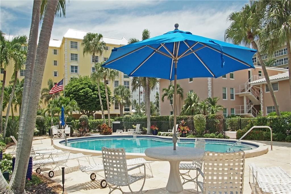 1910 Gulf Shore Blvd N, Unit 102, Naples, FL 34102 Photo