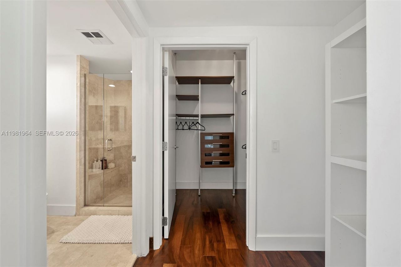 6000 Island Blvd, Unit 1208, Aventura, FL 33160 Photo