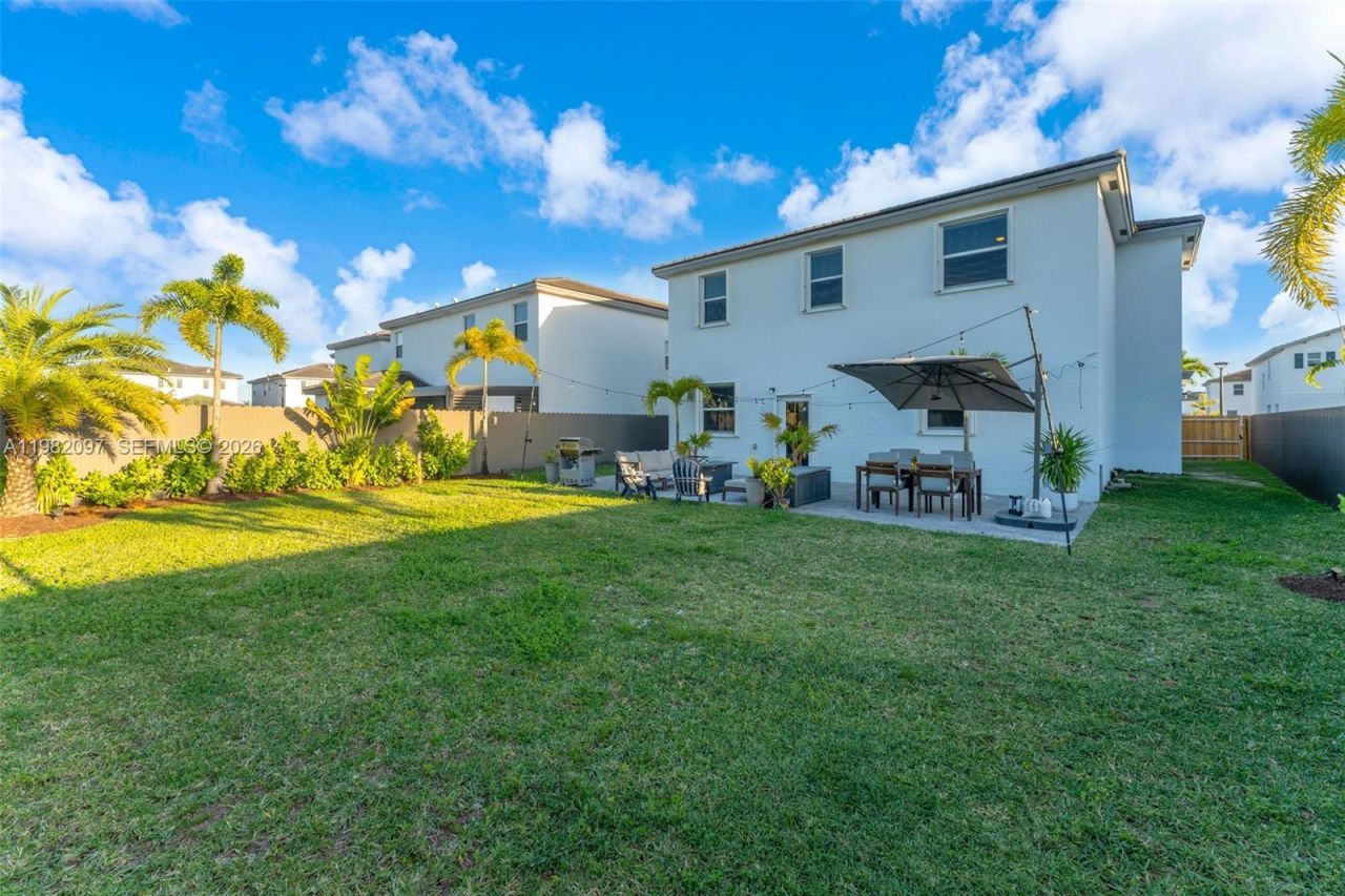 12741 SW 213th Ter , Miami, FL 33177 Photo