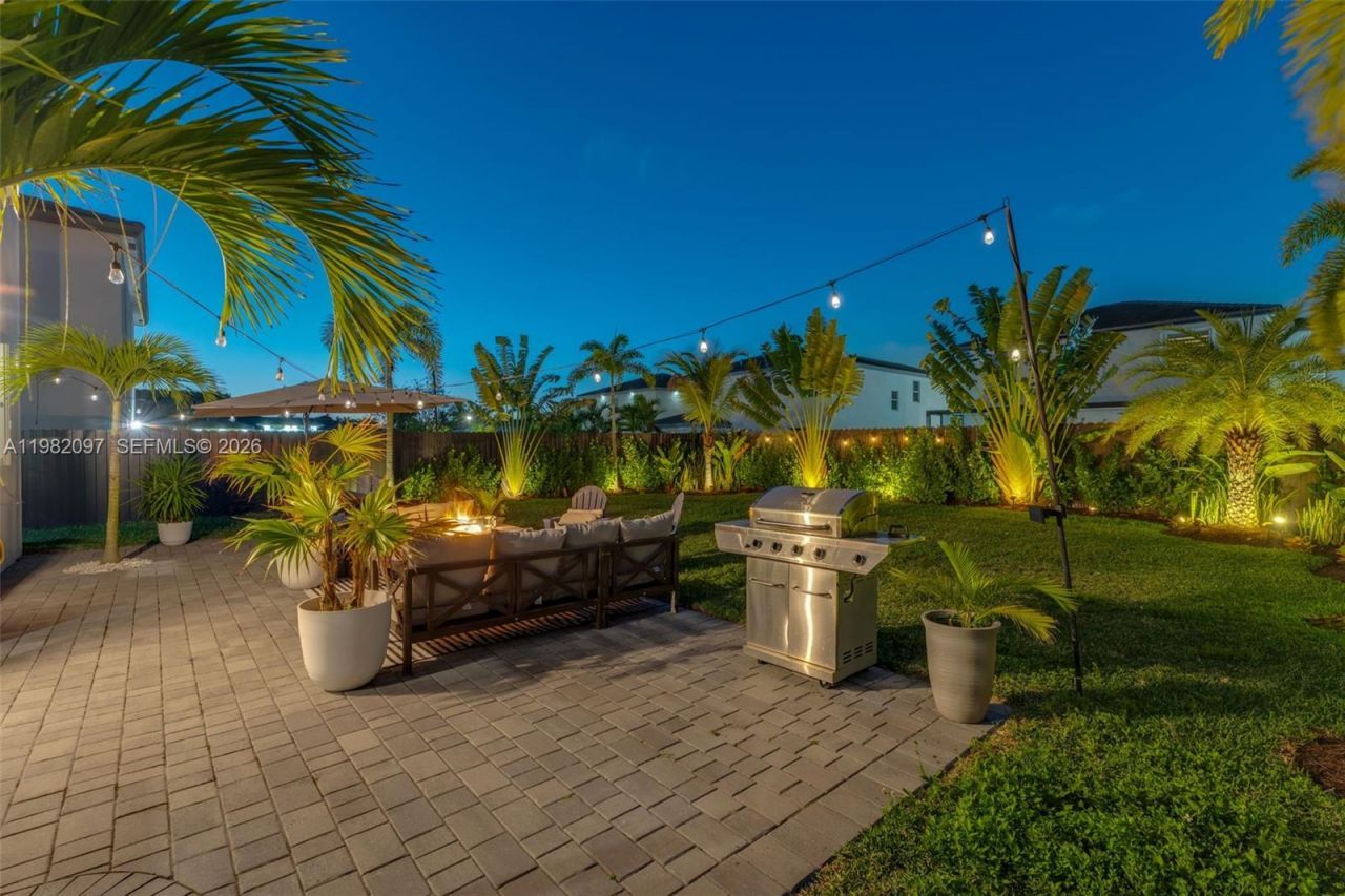 12741 SW 213th Ter , Miami, FL 33177 Photo