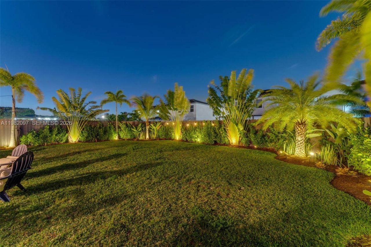 12741 SW 213th Ter , Miami, FL 33177 Photo