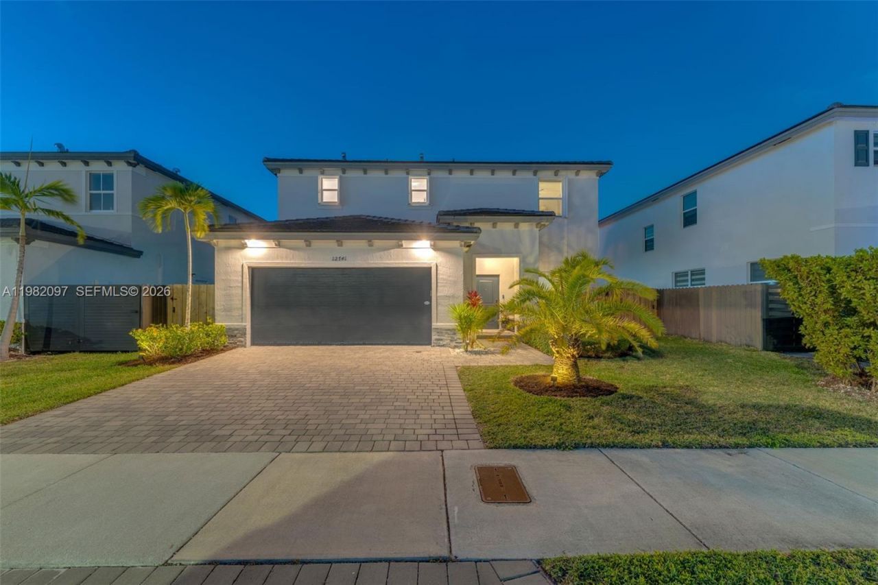 12741 SW 213th Ter , Miami, FL 33177 Photo