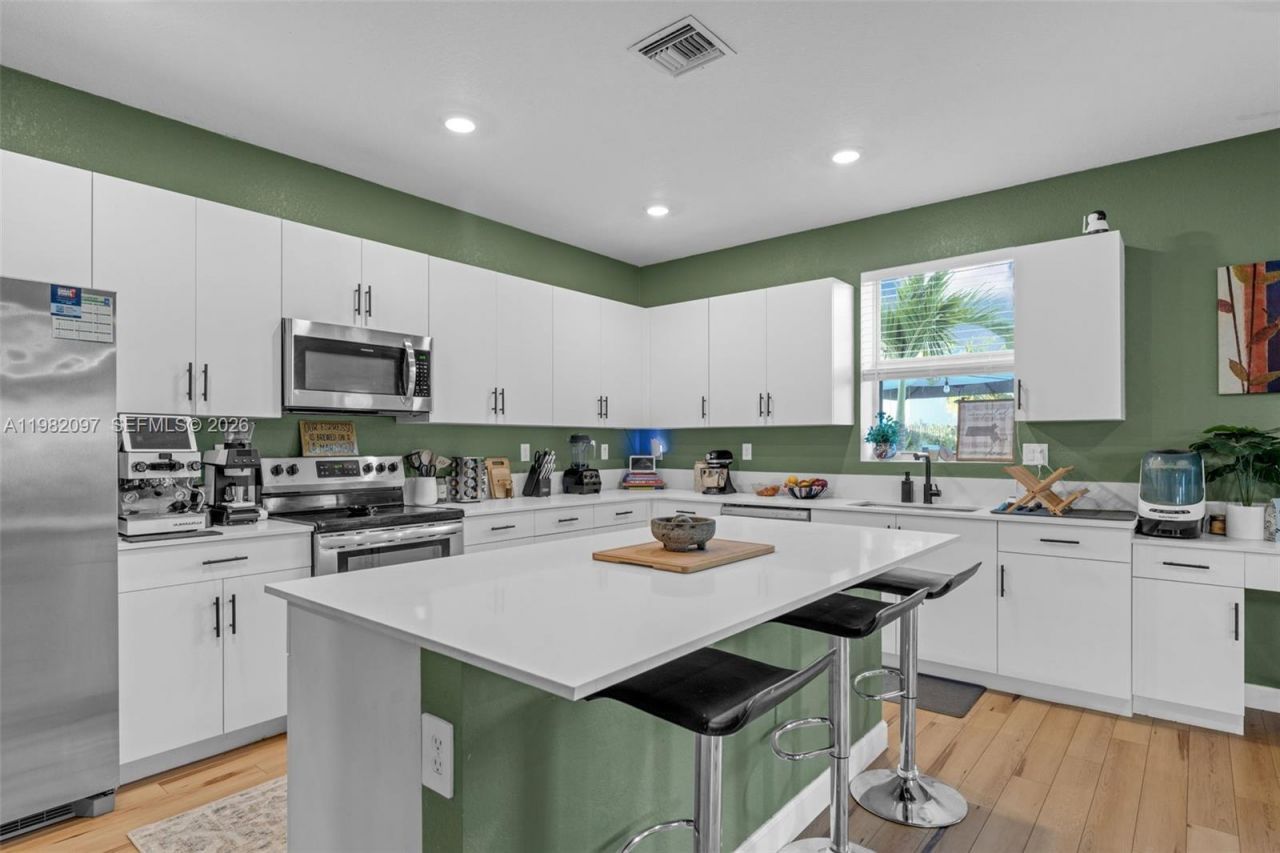 12741 SW 213th Ter , Miami, FL 33177 Photo