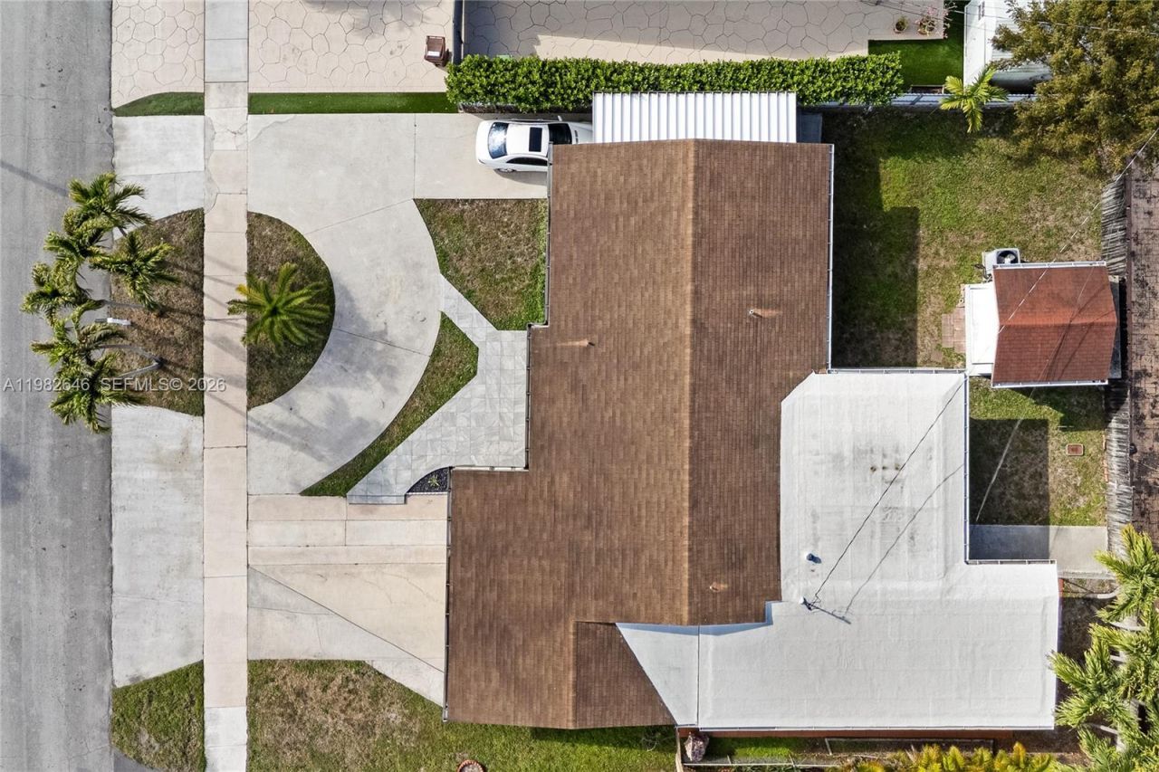 4660 W 9th Ave, Hialeah, FL 33012 Photo