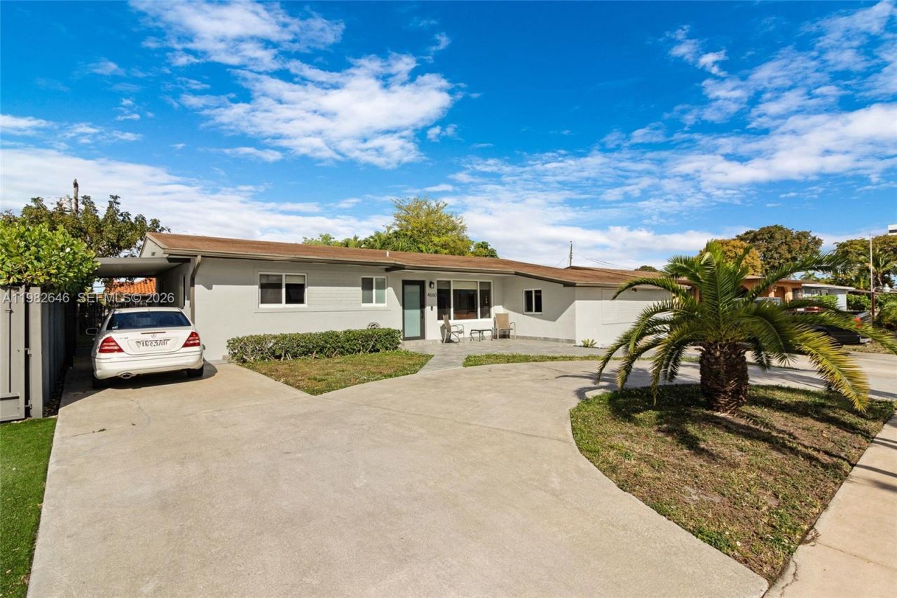 4660 W 9th Ave, Hialeah, FL 33012 Photo