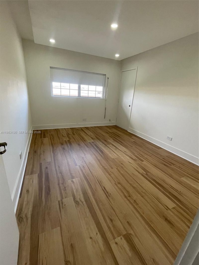 8107 SW 72nd Ave, Unit 423E, Miami, FL 33143 Photo