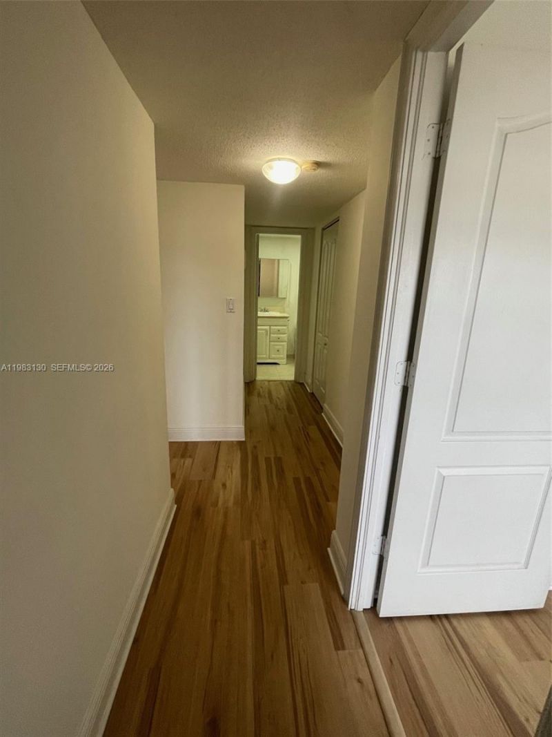 8107 SW 72nd Ave, Unit 423E, Miami, FL 33143 Photo