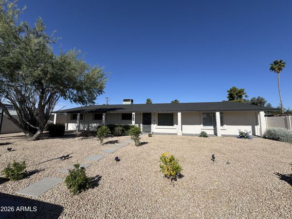 18212 N 43RD Place, Phoenix, AZ 85032
