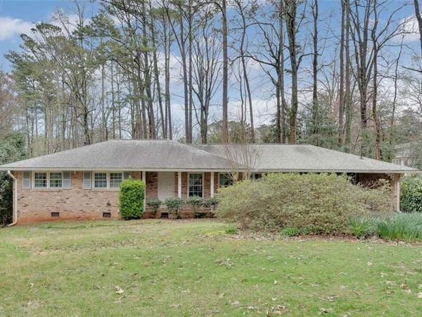 2511 Varner Drive, Atlanta, GA 30345