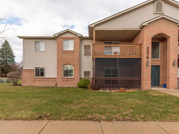 2278 Touchdown Court, Unit 1, Ypsilanti, MI 48197