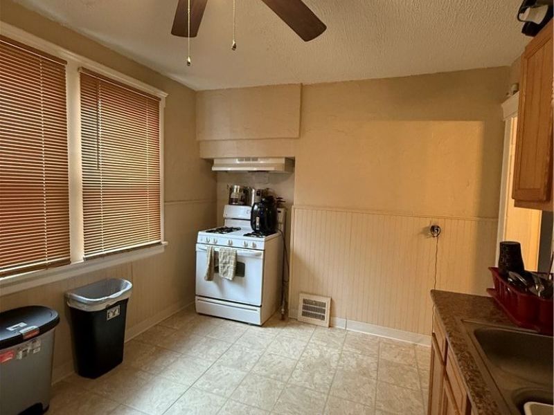 3151 W 94th Street, Cleveland, OH 44102 Photo 17