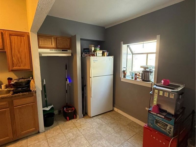 3151 W 94th Street, Cleveland, OH 44102 Photo 9