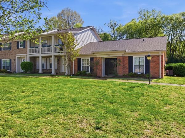 8300 Sawyer Brown Rd, Unit E308, Nashville, TN 37221