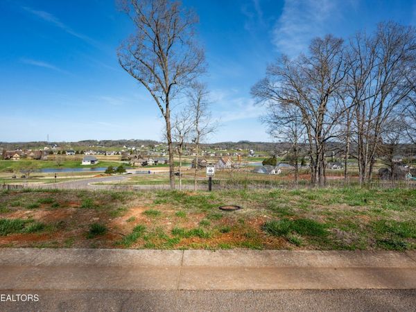 967 Black Cove Lane , Loudon, TN 37774