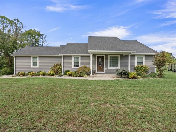 25 Pickett Road , Campbellsville, KY 42718