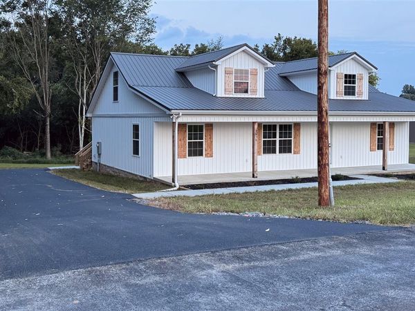 6658 Old Glasgow Road, Scottsville, KY 42164