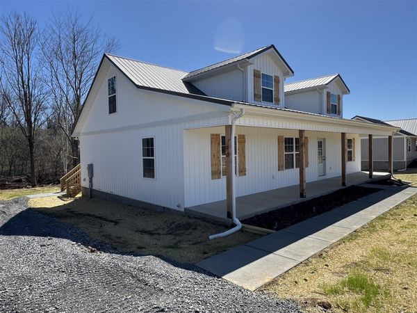6658 Old Glasgow Road , Scottsville, KY 42164