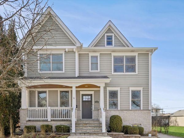 3900 Forest Avenue , Western Springs, IL 60558