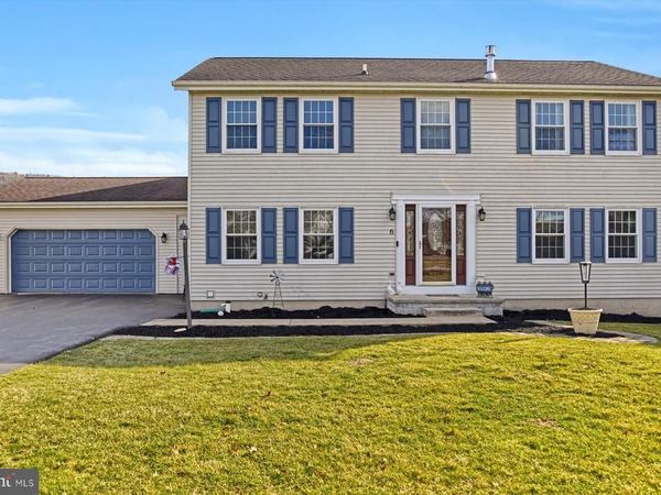 6 JAMES STREET , MILL HALL, PA 17751