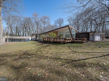 39 FAIRVIEW ROAD , PENN VALLEY, PA 19072