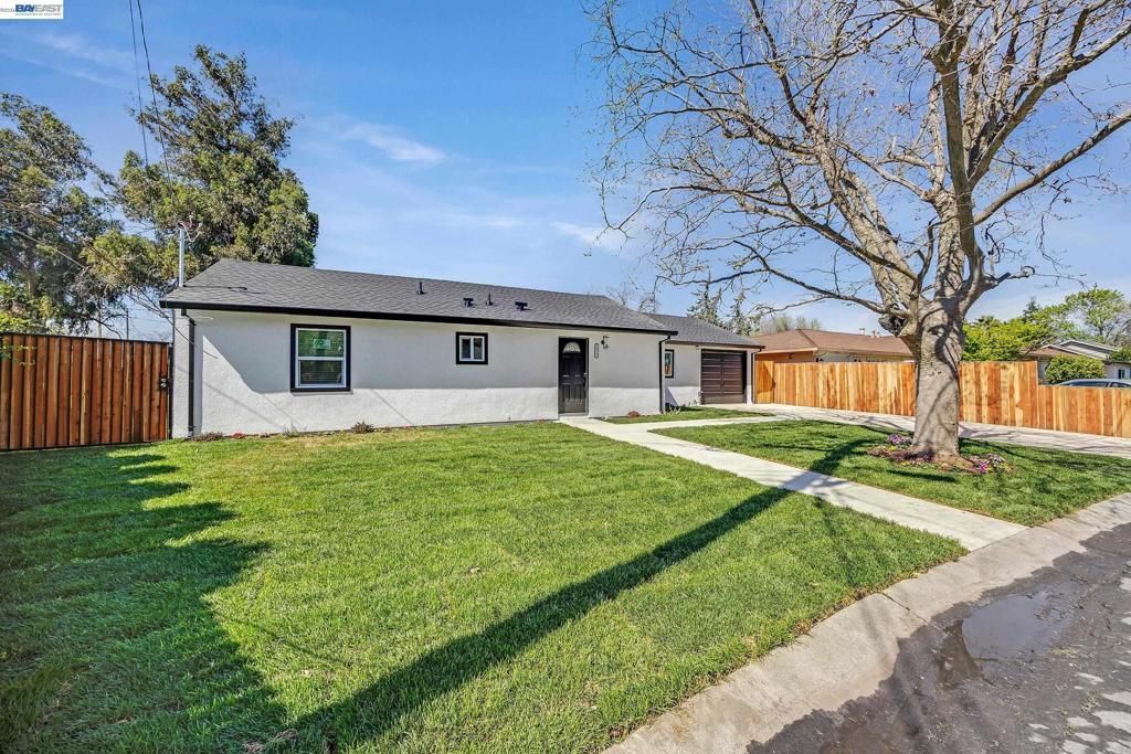 1577 Waltham Rd, Concord, CA 94520 Main Photo